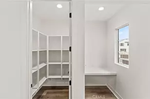 107 Kimberwick Ct, Burbank, CA 91506 - Photo 24