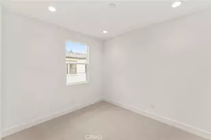 107 Kimberwick Ct, Burbank, CA 91506 - Photo 34