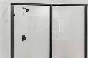 107 Kimberwick Ct, Burbank, CA 91506 - Photo 32