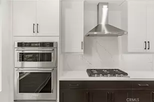 107 Kimberwick Ct, Burbank, CA 91506 - Photo 20