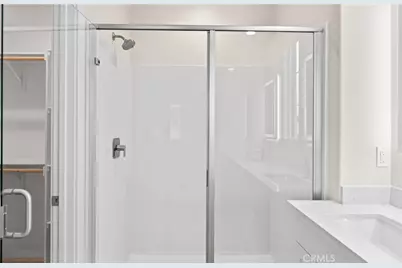 104 Kimberwick Court, Burbank, CA 91506 - Photo 32