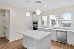 104 Kimberwick Ct, Burbank, CA 91506 - Photo 18