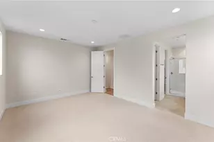 104 Kimberwick Ct, Burbank, CA 91506 - Photo 30