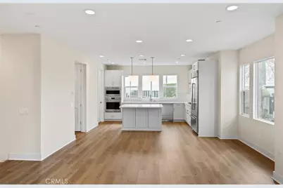 104 Kimberwick Court, Burbank, CA 91506 - Photo 12