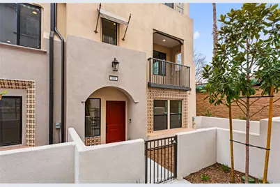 104 Kimberwick Court, Burbank, CA 91506 - Photo 2