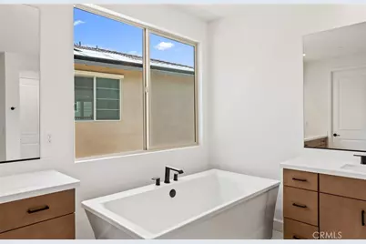 11838 Canoga Avenue, Chatsworth, CA 91311 - Photo 32