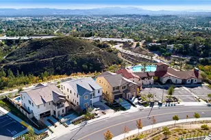 21138 Poema Pl, Chatsworth, CA 91311 - Photo 24