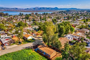 17603 Hays, Lake Elsinore, CA 92530 - Photo 38