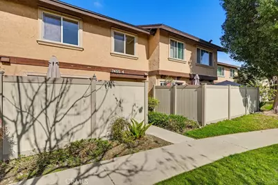 7455 Shadyglade, North Hollywood, CA 91605 - Photo 4