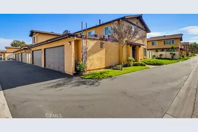 7455 Shadyglade, North Hollywood, CA 91605 - Photo 46