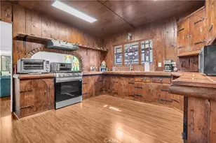 1434 N Genesee Ave, Los Angeles, CA 90046 - Photo 22