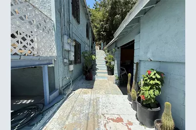 1041 Geraghty, East Los Angeles, CA 90063 - Photo 4