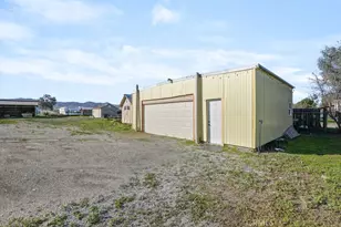 31721 Meadow Blossom, Nuevo, CA 92567 - Photo 26