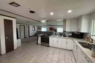 31721 Meadow Blossom, Nuevo, CA 92567 - Photo 8