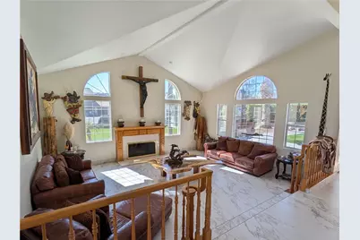 1719 Crystal Ridge Court, Riverside, CA 92506 - Photo 12