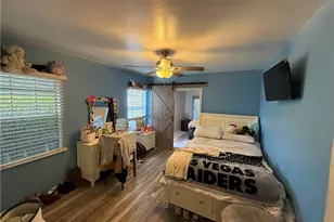 8952 Dudlext, South Gate, CA 90280 - Photo 18