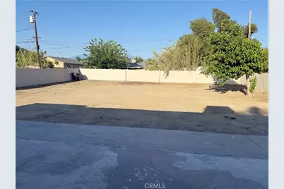 880 S State, Hemet, CA 92543 - Photo 14