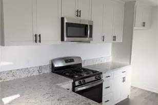 880 S State, Hemet, CA 92543 - Photo 6