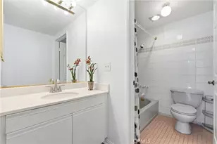 871 S Lucerne, Los Angeles, CA 90005 - Photo 24