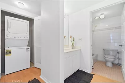 871 S Lucerne #2, Los Angeles, CA 90005 - Photo 14