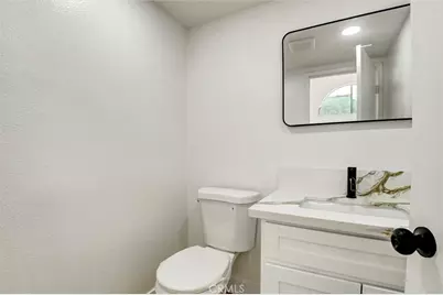 6959 Valatta, Rancho Cucamonga, CA 91701 - Photo 8