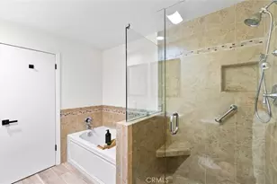 1133 N Clark St, West Hollywood, CA 90069 - Photo 20