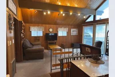 719 Ridge Way, Green Valley Lake, CA 92341 - Photo 20