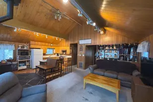 719 Ridge Way, Green Valley Lake, CA 92341 - Photo 24