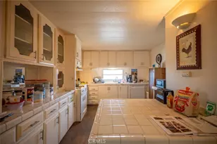 371 Santa Clara Cir, Hemet, CA 92543 - Photo 12