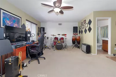 6087 Stampede, Jurupa, CA 92880 - Photo 44