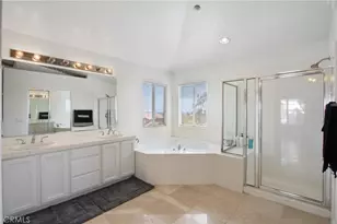 14573 Calgary, Fontana, CA 92336 - Photo 30