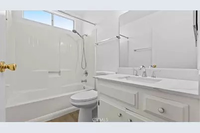 395 Antigua, Hemet, CA 92545 - Photo 16