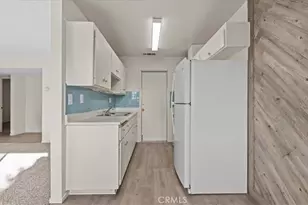 395 Antigua, Hemet, CA 92545 - Photo 10