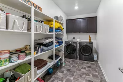 16590 Shafer Court, Fontana, CA 92336 - Photo 10