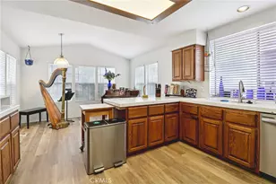 1043 Kite Ln, Vista, CA 92081 - Photo 10