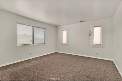 12760 Pinehurst, Victorville, CA 92395 - Photo 16