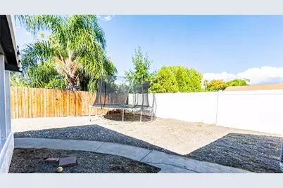 44394 Meadow Grove, Hemet, CA 92544 - Photo 28