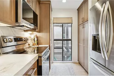 8212 Marina Pacifica, Long Beach, CA 90803 - Photo 24