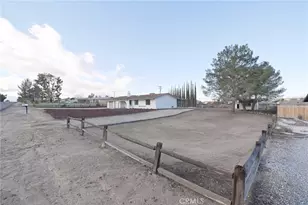 15650 Pohez, Apple Valley, CA 92307 - Photo 2