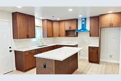 1488 W. 7th Street, San Bernardino, CA 92411 - Photo 2