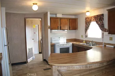 1147 Cherokee, Yucca Valley, CA 92284 - Photo 6