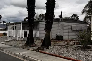 1797 W Johnston, Hemet, CA 92545 - Photo 2