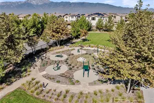 16064 Symphony Ln, Fontana, CA 92336 - Photo 22