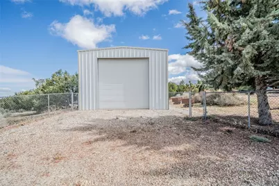 924 Juniper, Pinon Hills, CA 92372 - Photo 34