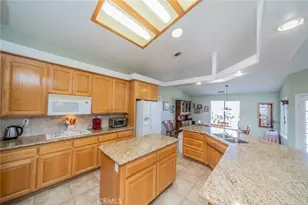 924 Juniper, Pinon Hills, CA 92372 - Photo 16