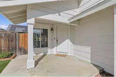 26134 Dracaea, Moreno Valley, CA 92555 - Photo 4