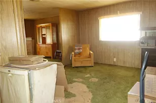 770 S Lyon, Hemet, CA 92543 - Photo 2