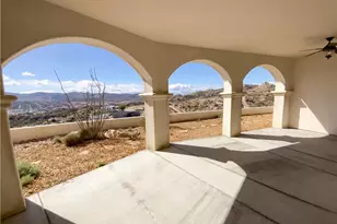 6057 Buena Suerte, Yucca Valley, CA 92284 - Photo 38