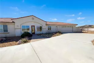 6057 Buena Suerte, Yucca Valley, CA 92284 - Photo 44