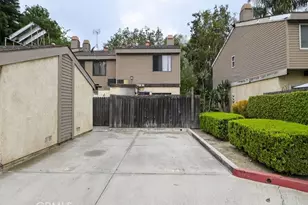 534 S Flower Cir, Orange, CA 92868 - Photo 2